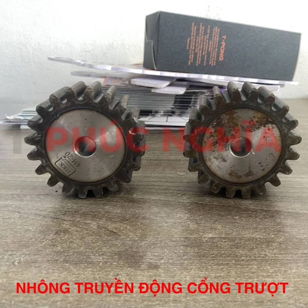 Nhông truyền động cổng tự động 